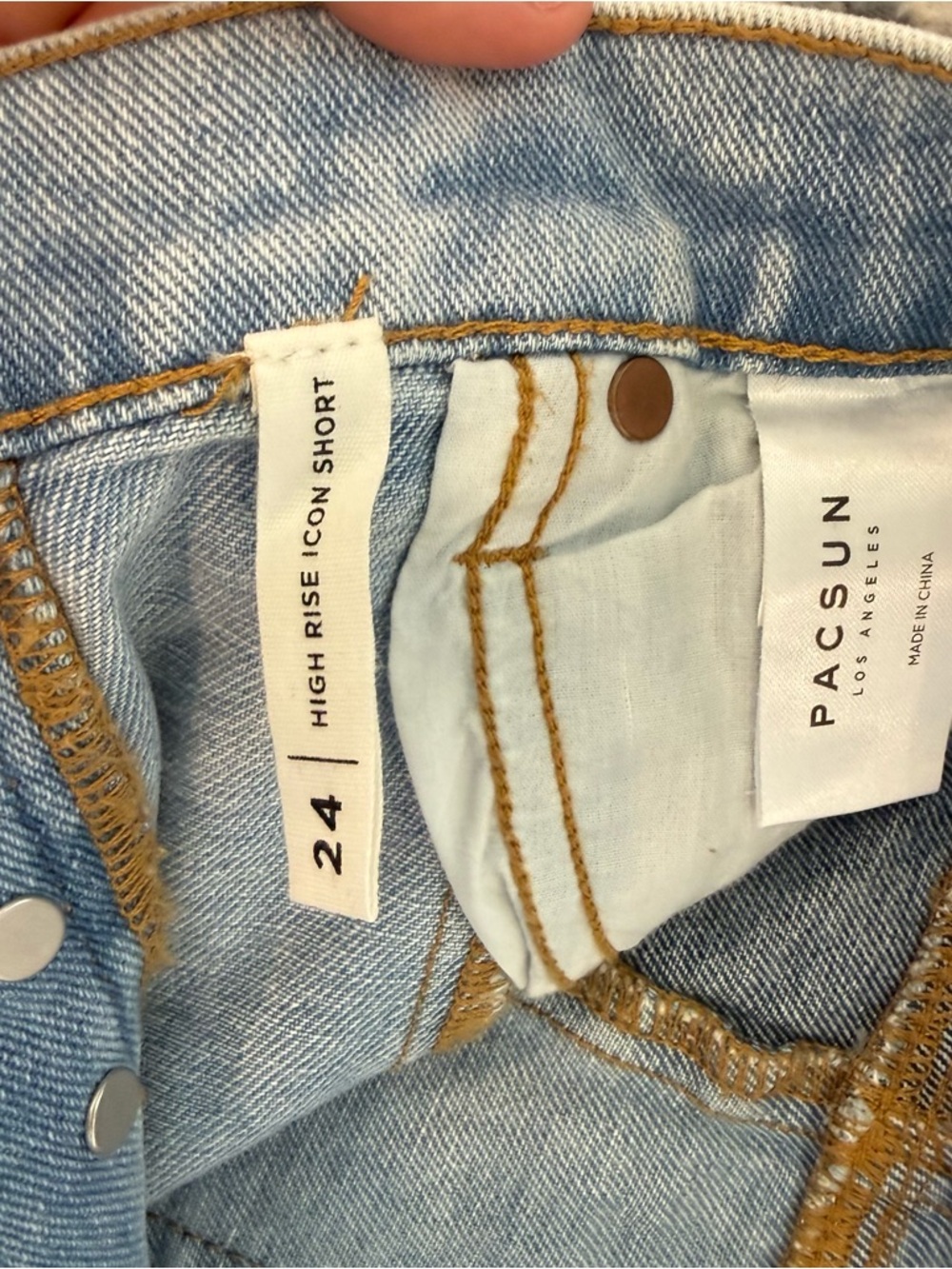 PacSun Two-Tone Light Blue Denim Cutoff Shorts - Picture 6 of 6